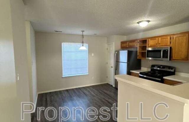 Photo of 801 Barrington Woods Cv