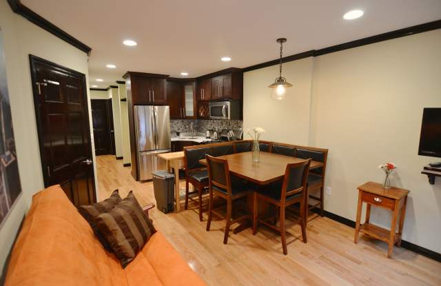 13 Saint Felix Street