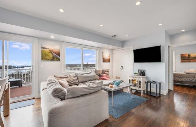 Photo of 17 Silva Ct 3