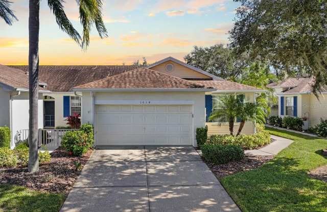 1014 RADISON LAKE COURT