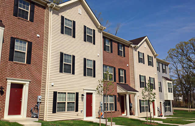 Photo of Pointe at Manorgreen Townhomes