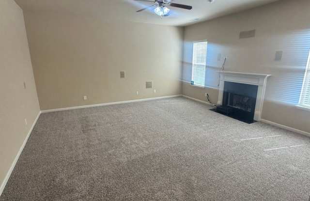 Available now 5 Minutes from Fort Eisenhower SPECIAL OFFER 1/2 off 1st months rent