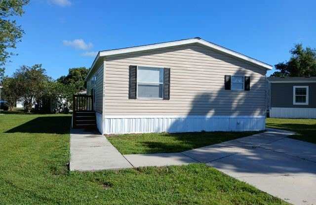 2138 Sorority Court