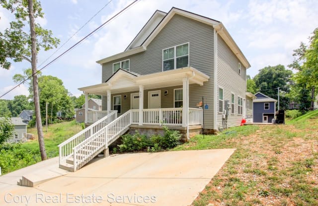 919 Woody Hills Drive - 919 Woody Hills Drive, Clarksville, TN 37040