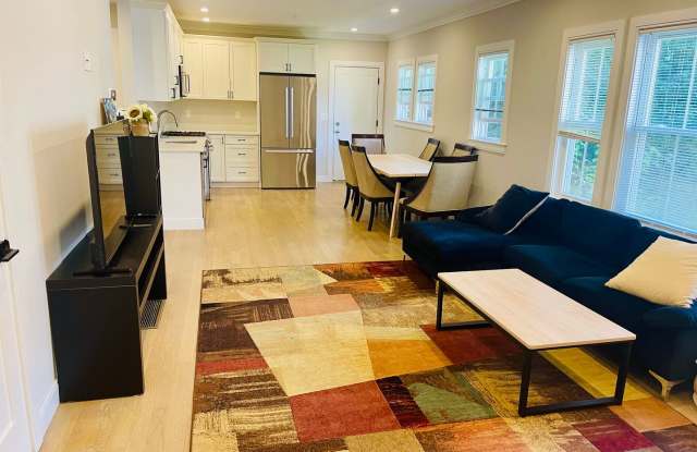 Stunning, Centrally Located Allston 4Bed - No Last Month's Rent Due at Move-in!