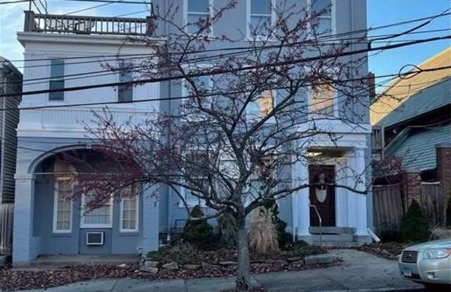 58 Huntington Street