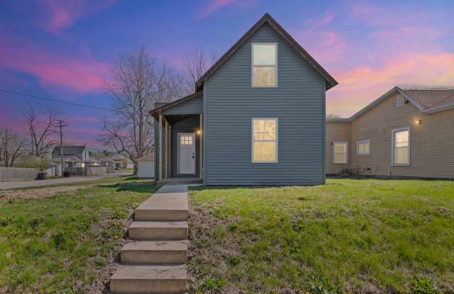 COMPLETELY RENOVATED 4BR HOME - MOVE-IN SPECIAL