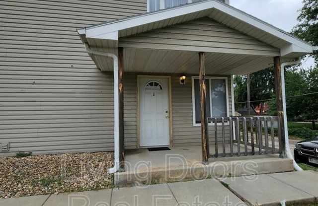 2920 N 42 #1
