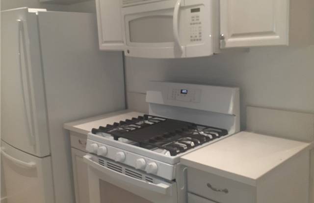 2502 Manhattan Beach Boulevard