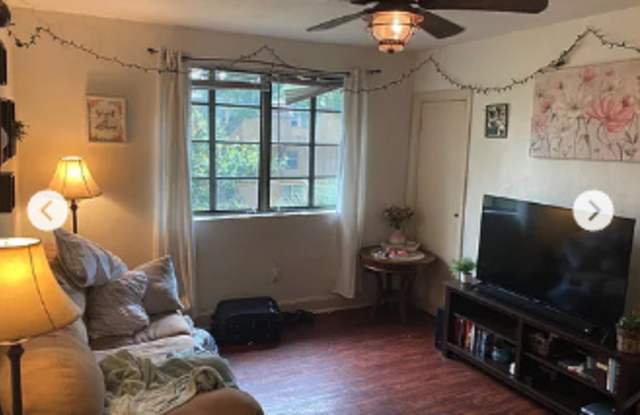 906 SW 7th Ave3