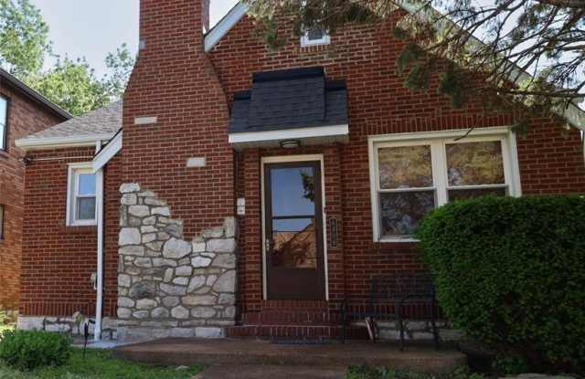 6406 Woodbine Court
