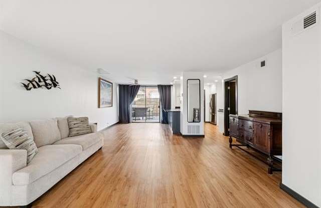 410 W 7th Street