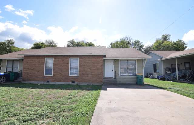 1616 Kelly Dr