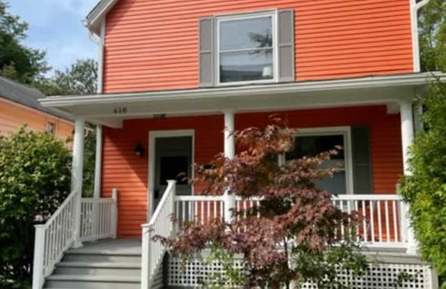 Photo of 618 South Ashley Street