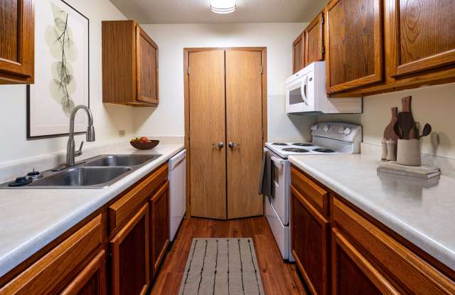 Photo of Oakland Pointe