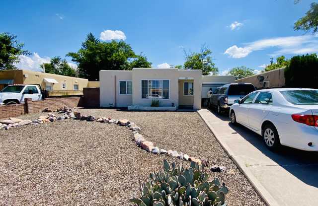 648 Monroe Street Southeast - 648 Monroe Street Southeast, Albuquerque, NM 87108