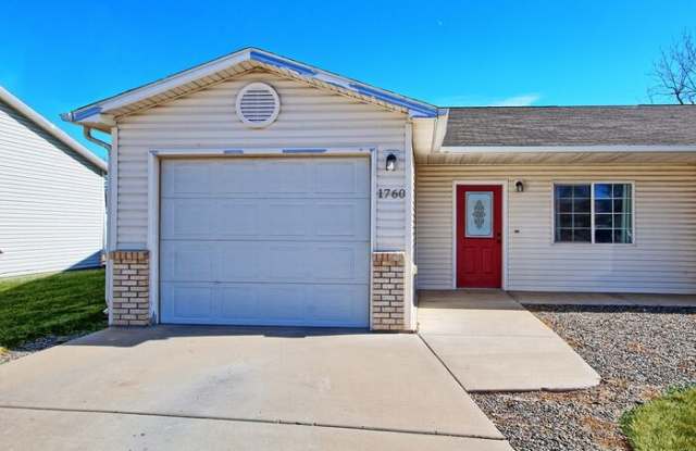 1760 Christopher Way