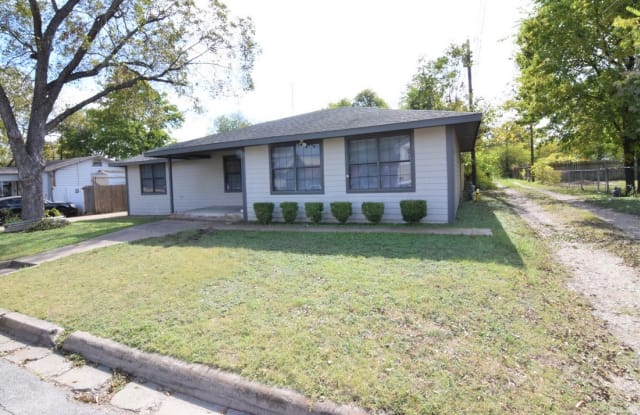 1309 W Avenue D - 1309 West Avenue D, Temple, TX 76504