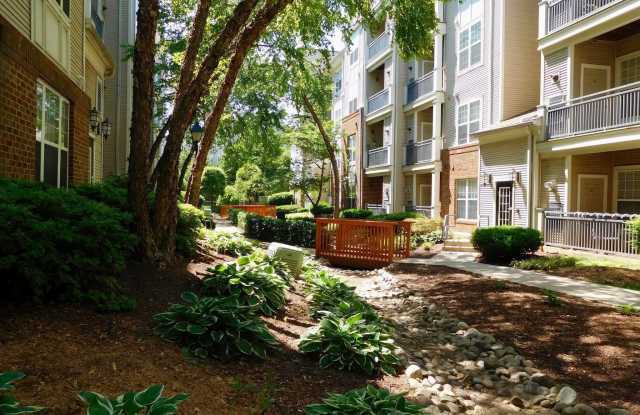 3003 NICOSH CIRCLE
