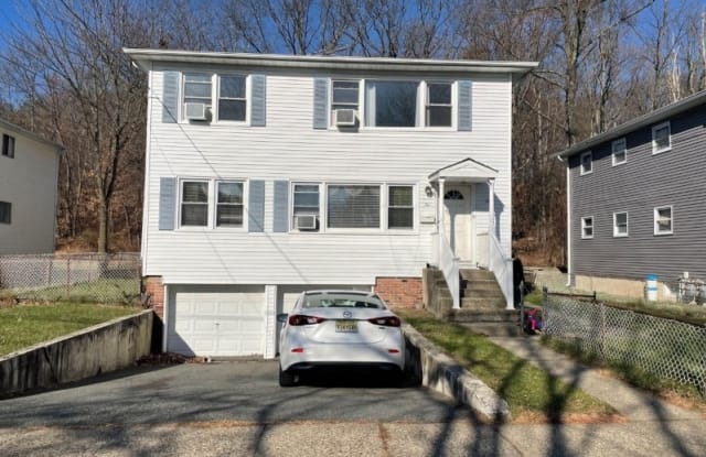 10 Lorraine Ter - 10 Lorraine Terrace, Boonton, NJ 07005