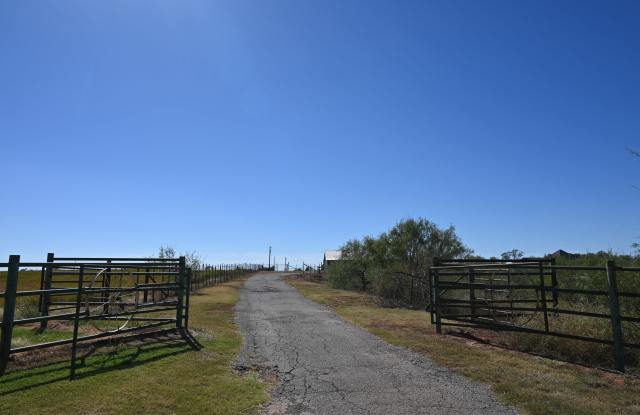 2460 Wranglers Retreat