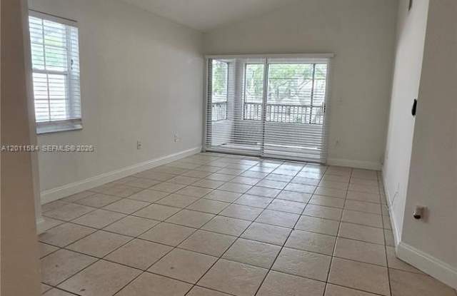 2880 N Oakland Forest Dr