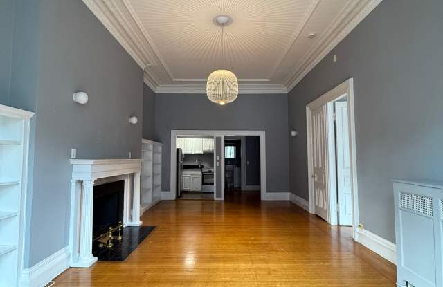 Photo of 119 Marlborough Street - 3Unit 3