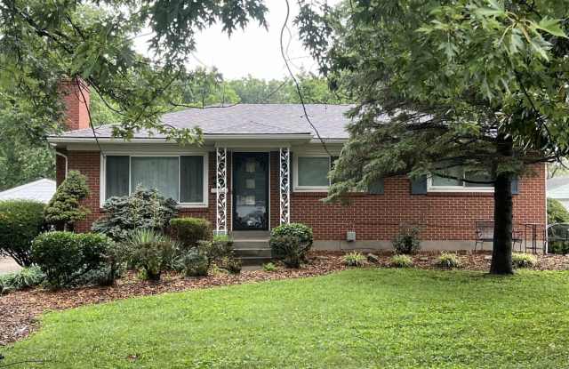 3 bed, 2 full bath House in 40218 - $2,200/month