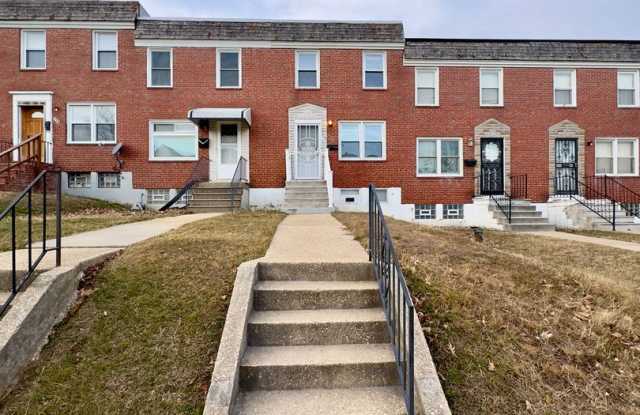 Charming 3 Bedroom/1.5 Bathroom in Yale Heights, MD!