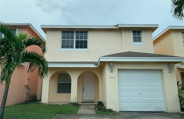 4029 Eastridge Cir - 4029 Eastridge Circle, Deerfield Beach, FL 33064