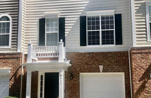 2933 Duvalla Avenue