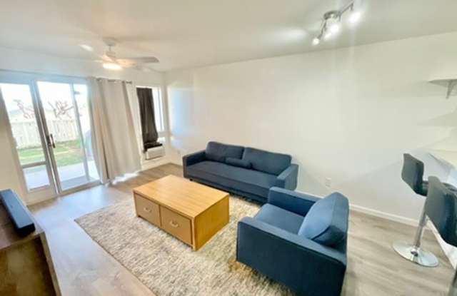 Photo of 2 bed 2 bath, Private yard, 2 parking stalls