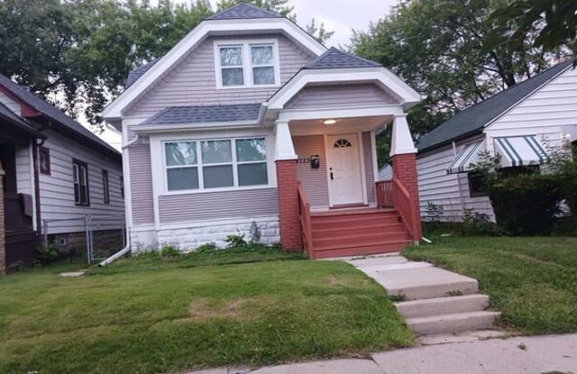 4723 North 30th Street - 4723 North 30th Street, Milwaukee, WI 53209