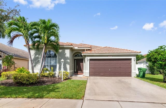 14275 NW 18th Pl - 14275 Northwest 18th Place, Pembroke Pines, FL 33028