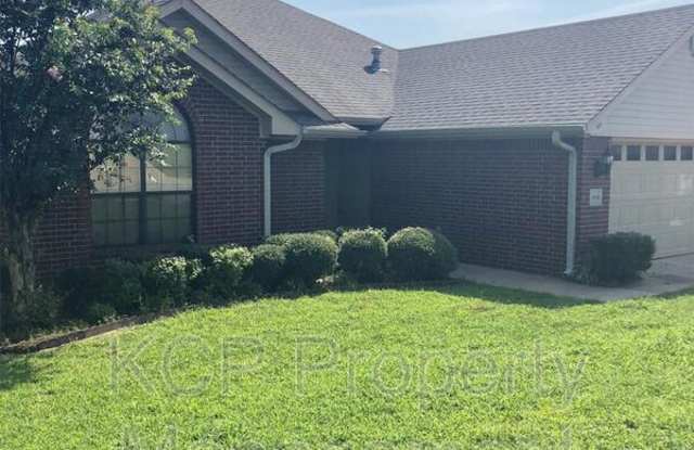 Photo of 305 Northridge Drive