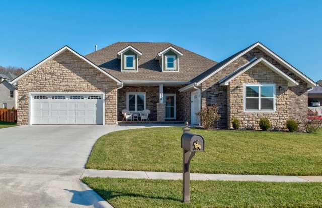 Wild Horse Luxury, Newer, 4 Bed Room, 3 Car Garage - 2387 North Citation Avenue, Greene County, MO 65802