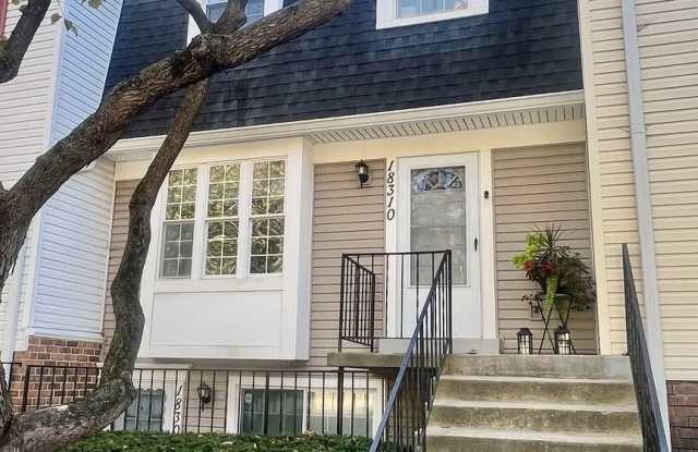 Photo of 18310 TIMKO Lane unit: 99