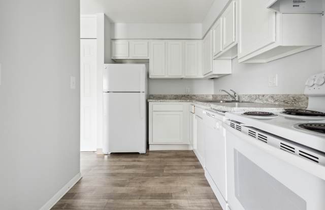 Photo of Fox Pointe Apartments