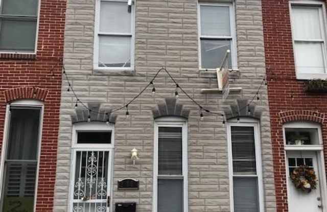 Photo of 209 N MILTON Avenue