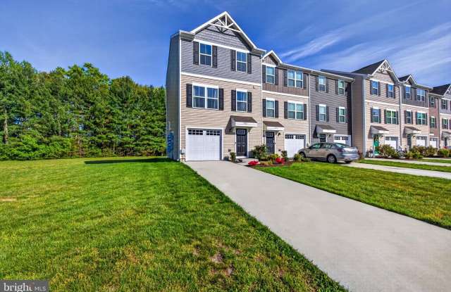 6364 PEBBLEBROOK Drive