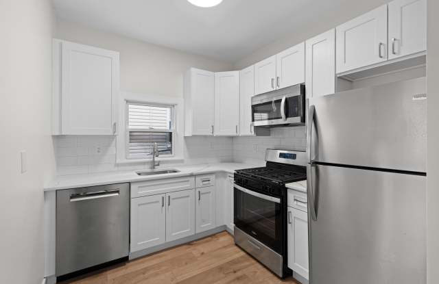 3 EDISON PL