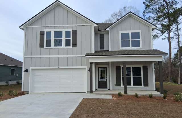 5 Bedroom 3.5 Bath Home Located in Hahira, GA