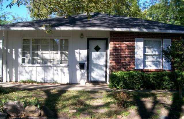 1205 Christine Avenue, Apartment B