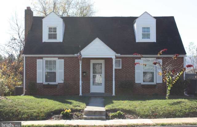 Photo of 423 HAPPY CREEK Road