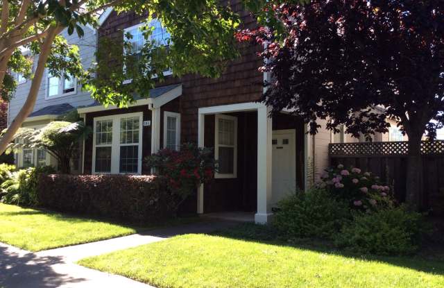 Upper Westside Santa Cruz Duplex