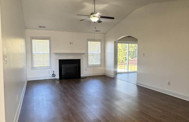 719 Kiwi Stone Circle