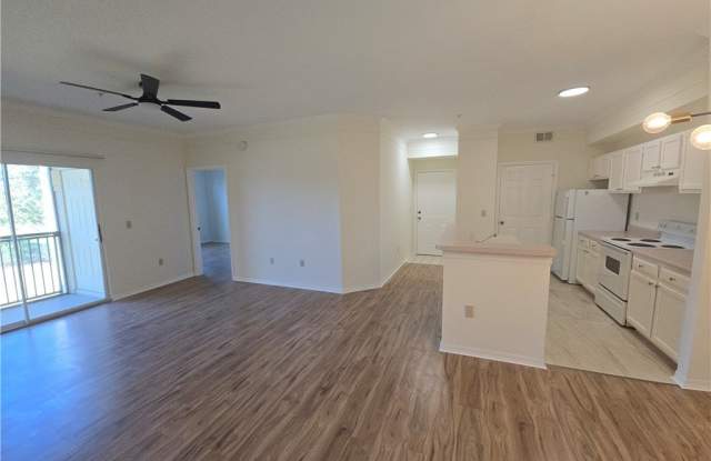 11500 Villa Grand unit: 316