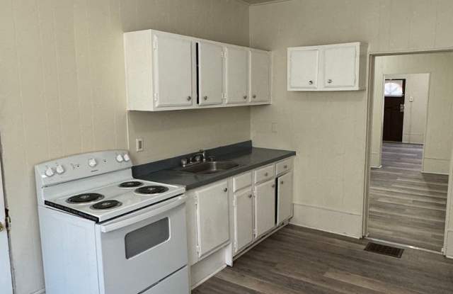 3 bedroom, 1 bath, 3 story half double house