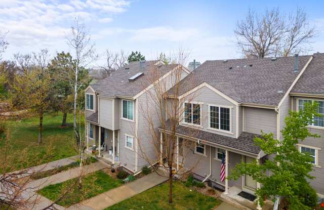 Newly Remodeled Home Backing to Quail Street Park