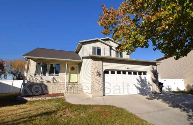 2972 West 2075 South